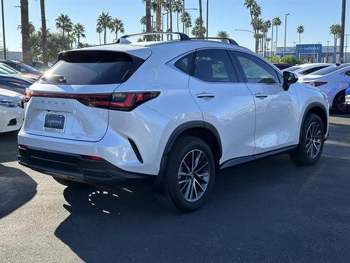 2025 Lexus NX 350h Base