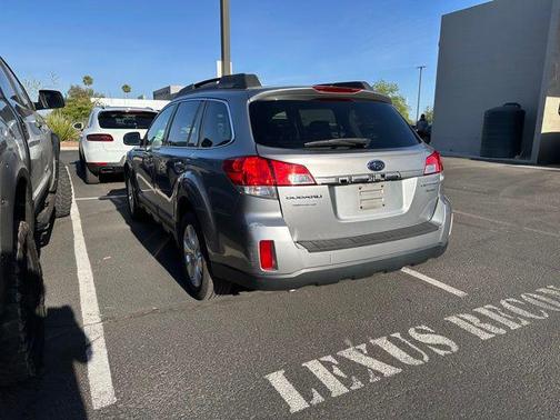Steel Silver Metallic 2010 Subaru Outback 3.6 R Limited