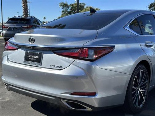 2023 Lexus ES 350 Premium
