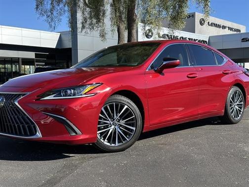 2024 Lexus ES 300h Base