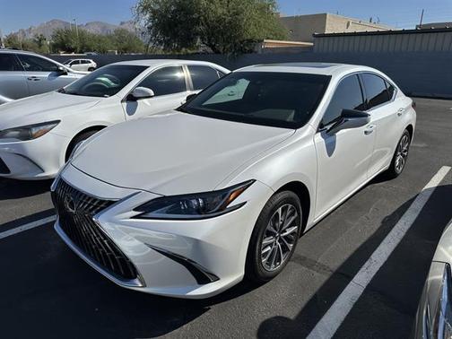 2025 Lexus ES 350 Base