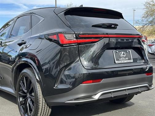 2026 Lexus NX 350h AWD