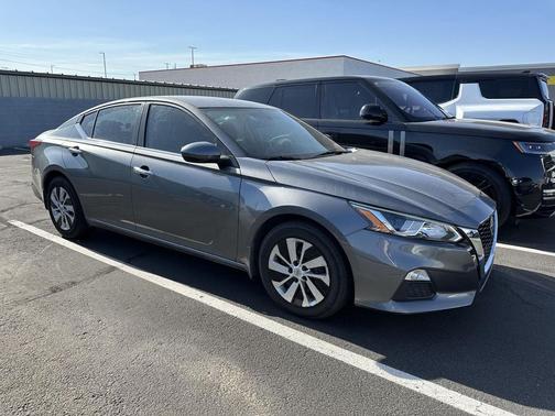 2020 Nissan Altima S FWD