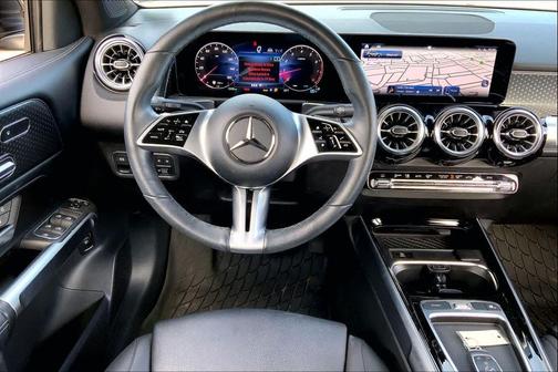 2024 Mercedes-Benz GLB 250 BASE