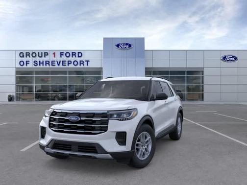 Space White Metallic 2026 Ford Explorer Active