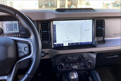 2022 Ford Bronco WILDTRAK