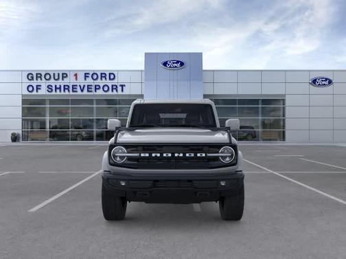 Avalanche Gray 2026 Ford Bronco Outer Banks