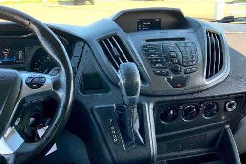 2019 Ford Transit-150 130 WB LOW ROOF CARGO
