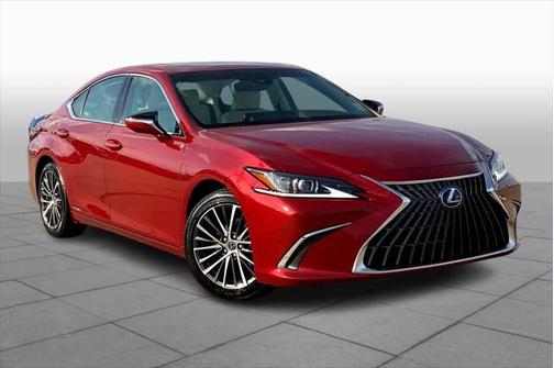 2022 Lexus ES 300h BASE