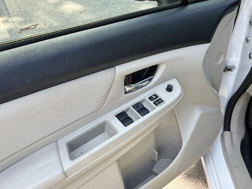 2014 Subaru Impreza 2.0i Premium