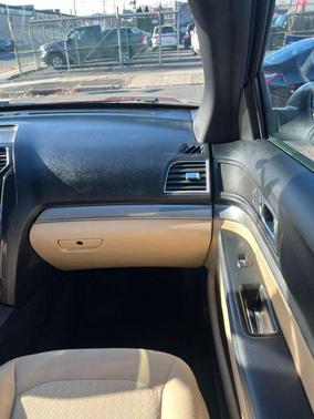 2017 Ford Explorer Base