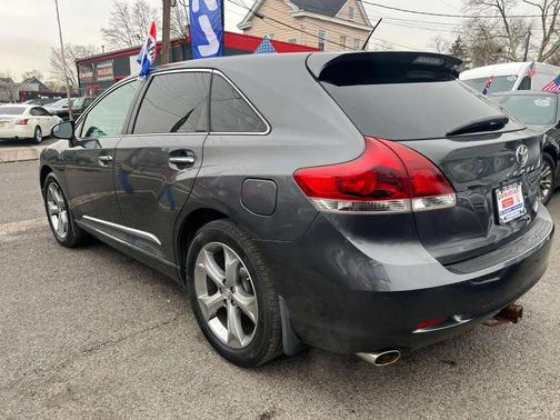 2013 Toyota Venza LE