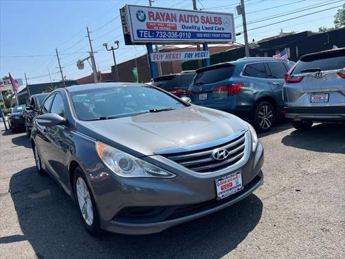 2014 Hyundai SONATA GLS