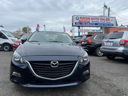 2016 Mazda Mazda3 i Sport