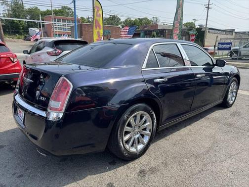 2012 Chrysler 300 Limited