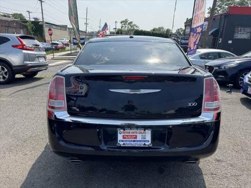2012 Chrysler 300 Limited