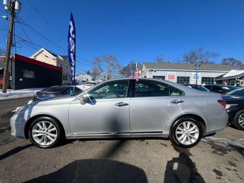 2011 Lexus ES 350 Base