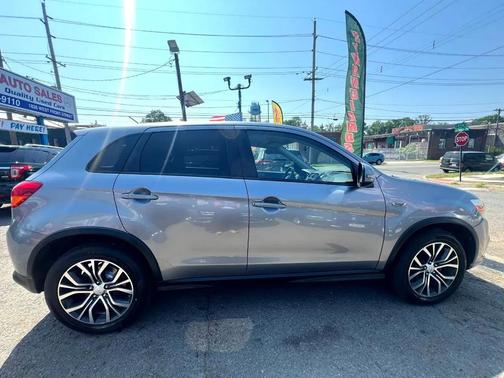 2016 Mitsubishi Outlander Sport 2.4 ES