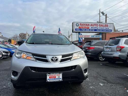 2014 Toyota RAV4 LE