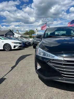 Phantom Black 2019 Hyundai ELANTRA Value Edition