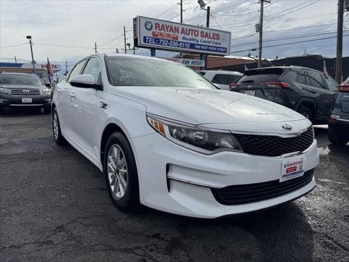 2018 Kia Optima LX