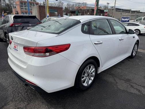 2018 Kia Optima LX