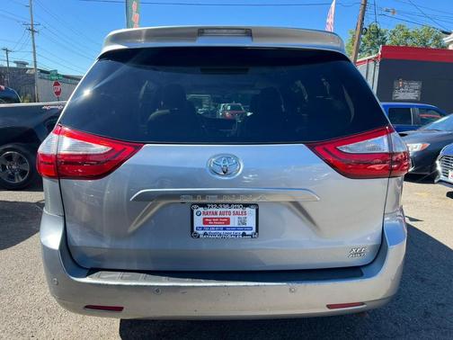 2015 Toyota Sienna Limited