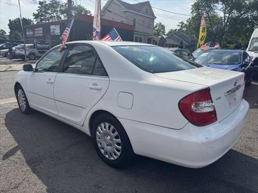 2003 Toyota Camry XLE