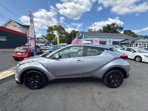 2019 Toyota C-HR LE