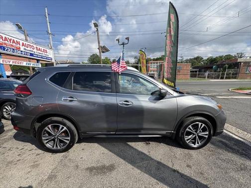 2017 Nissan Rogue SL