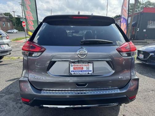 2017 Nissan Rogue SL