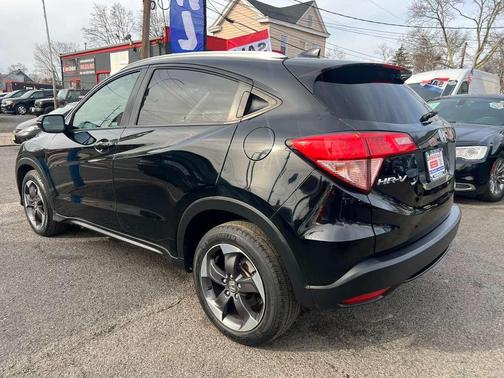2018 Honda HR-V EX-L w/Navigation