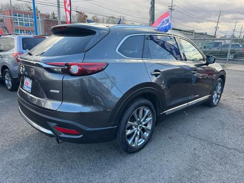 2018 Mazda CX-9 Signature