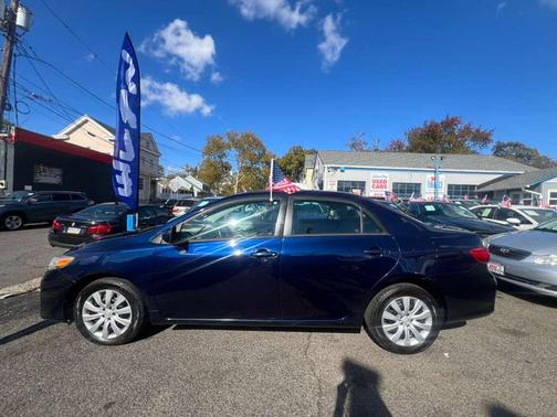 2012 Toyota Corolla LE