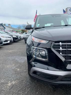 2020 Hyundai VENUE SEL