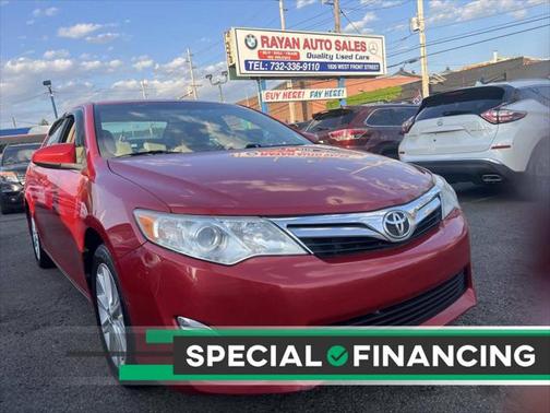 2014 Toyota Camry SE
