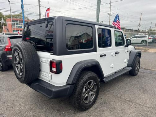 2018 Jeep Wrangler Unlimited Sport