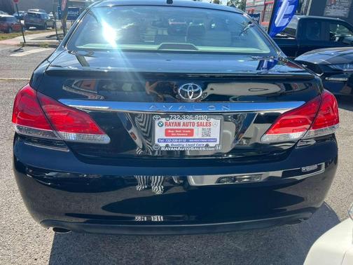 2011 Toyota Avalon Base