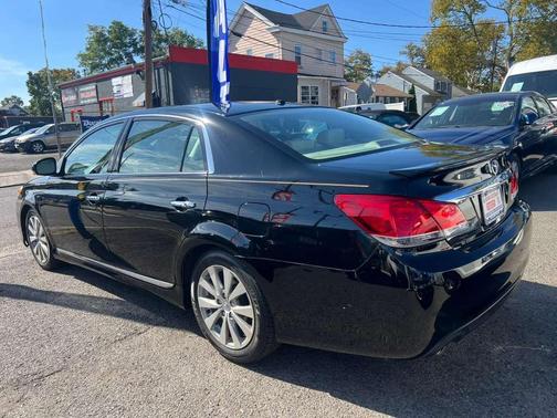 2011 Toyota Avalon Base