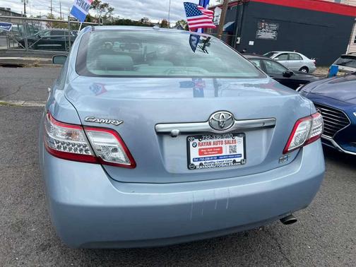 2011 Toyota Camry Hybrid Base