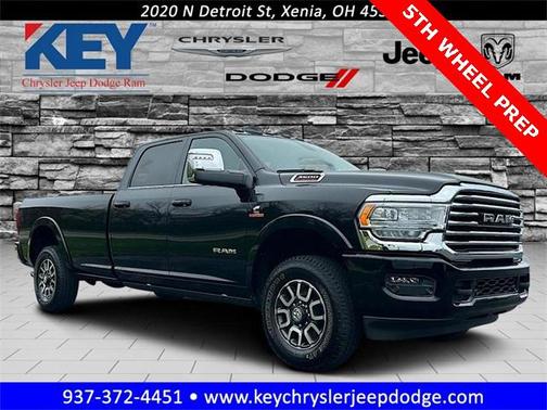 2024 RAM 3500 Limited Longhorn Crew Cab 4x4 8 Box