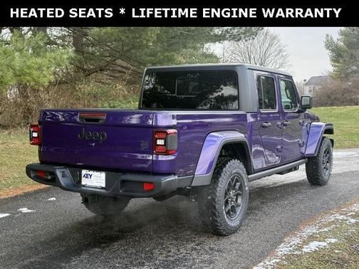 2026 Jeep Gladiator Sport