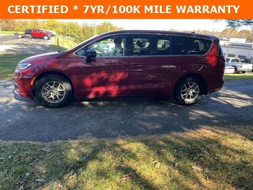 2024 Chrysler Pacifica Touring-L