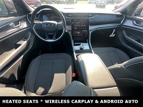 2025 Jeep Grand Cherokee L Laredo