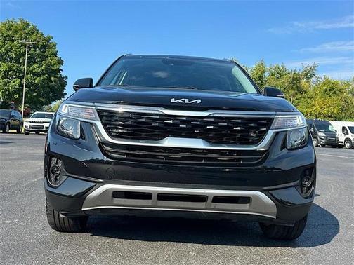 2023 Kia Seltos S