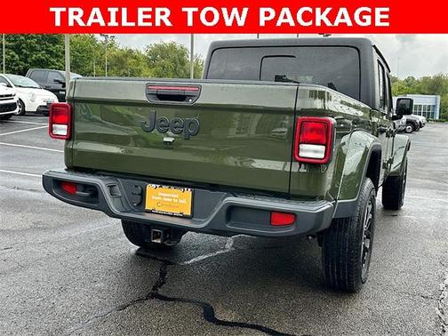 2023 Jeep Gladiator Sport