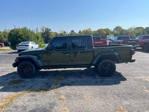 2023 Jeep Gladiator Sport