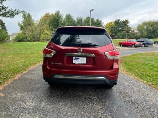 2013 Nissan Pathfinder S