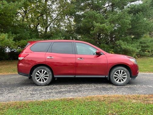 2013 Nissan Pathfinder S