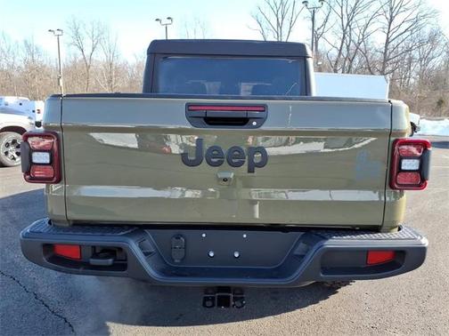 2026 Jeep Gladiator Sport